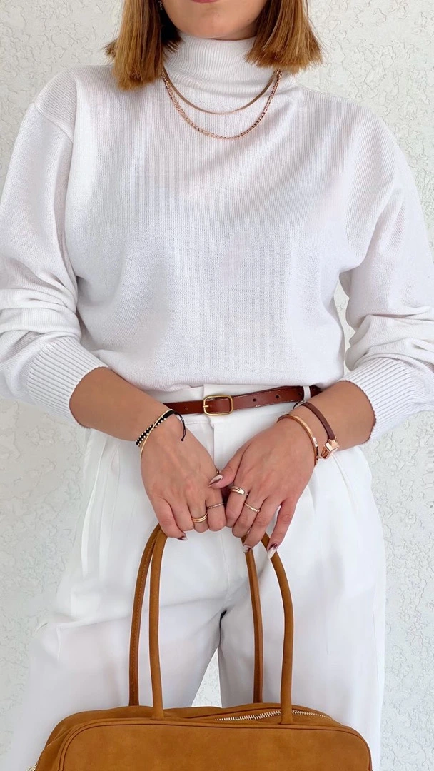 یقه اسکی ساده سفید