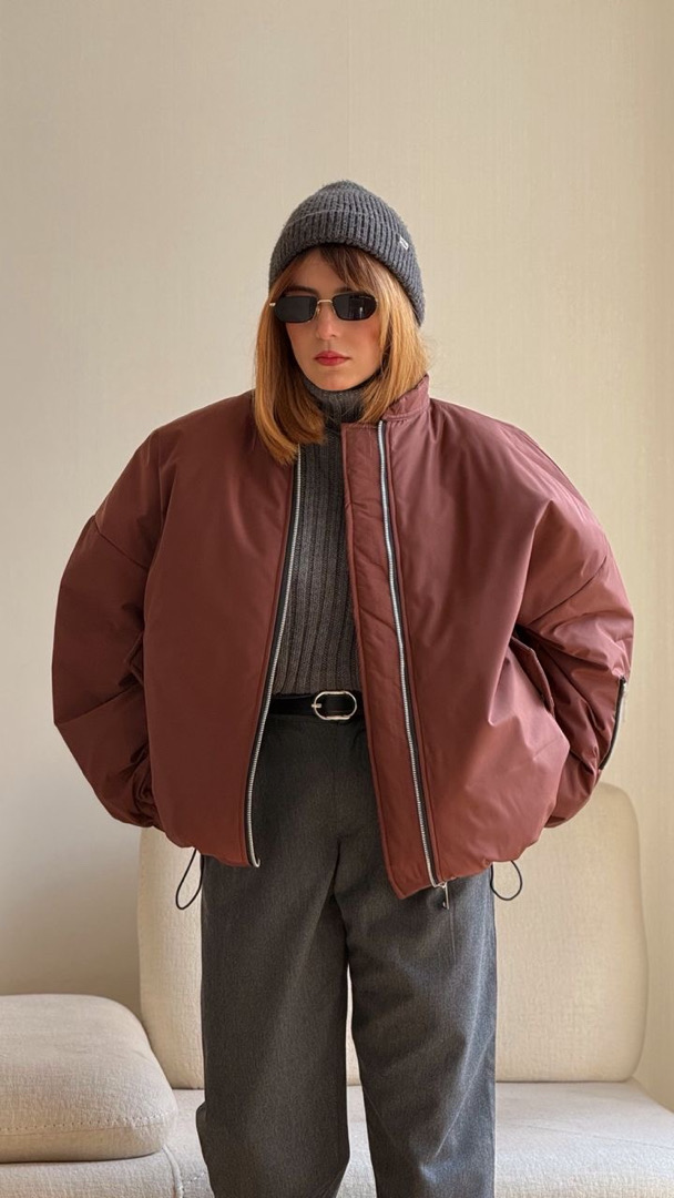 کاپشن آبنبات رنگی پالت تیره